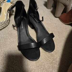 Black Women's Sandals